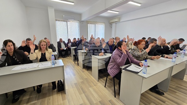 Пред общинските съветници в Кирково бе представен годишният план за дейността на звеното за вътрешен одит в Общината