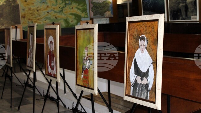 Природонаучният музей в Котел е домакин на изложба, посветена на българската женска носия