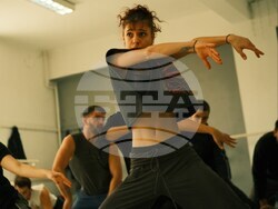 Балет „Арабеск“ представя първи премиерен спектакъл в концепцията на новия артистичен директор Ангелина Гаврилова, снимка – „Арабеск“