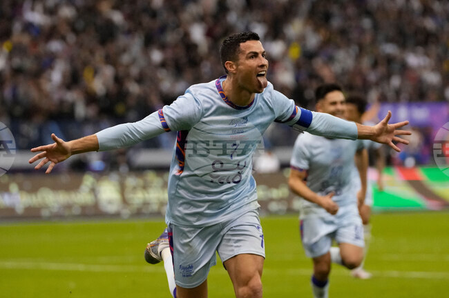 Кристиано Роналдо под въпрос за предстоящите две контроли на Португалия поради контузия