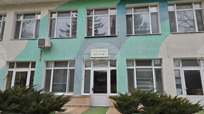 Деца от ДГ „Детелина“ във Видин отбелязаха 3 март с обучение на открито и почит към опълченците