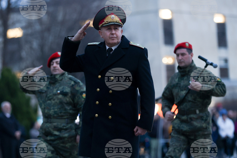 Казанлък - тържествена заря-проверка