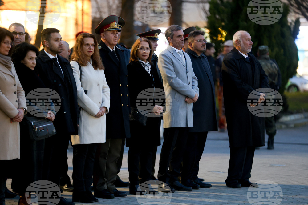 Казанлък - тържествена заря-проверка