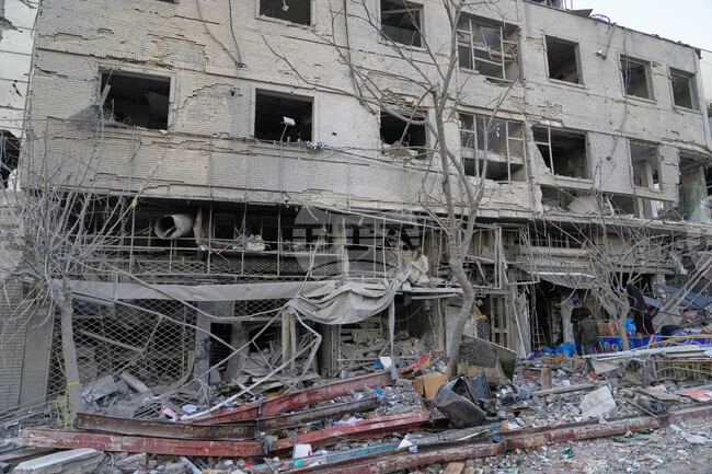 Балканските правителства изразяват загриженост и призовават за международен диалог след военната ескалация в Близкия изток