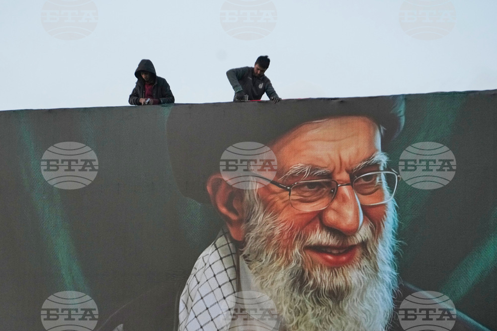 Моджтаба Хаменей е бил избран за нов Върховен лидер на Иран, съобщават иранска опозиционна медия и три чужди медии