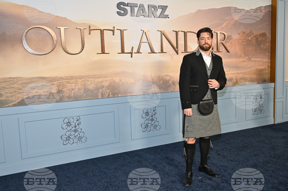 NY Premiere of "Outlander" Season 8