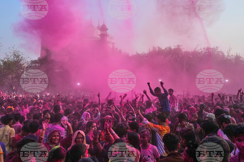 India Spring Festival Photo Gallery