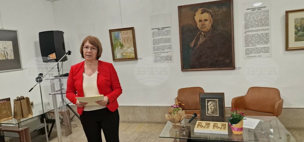 Отбелязаха стотната годишнина на казанлъшкото списание за литература и изкуство "Кула"