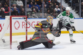 Stars Canucks Hockey