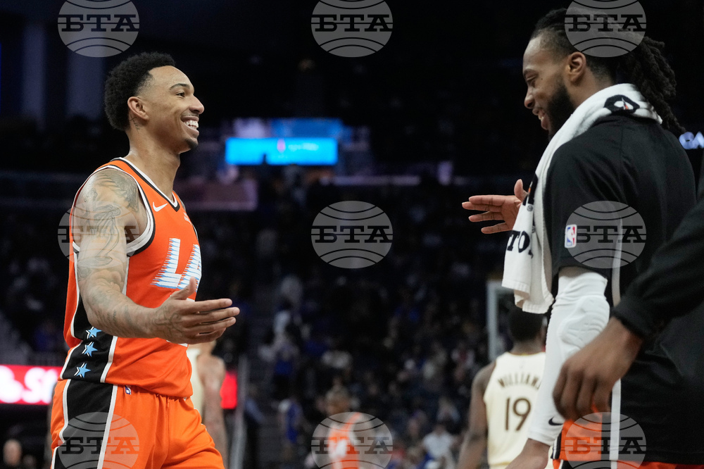 Clippers Warriors Basketball