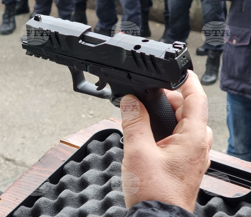 Варна - полиция - оръжия