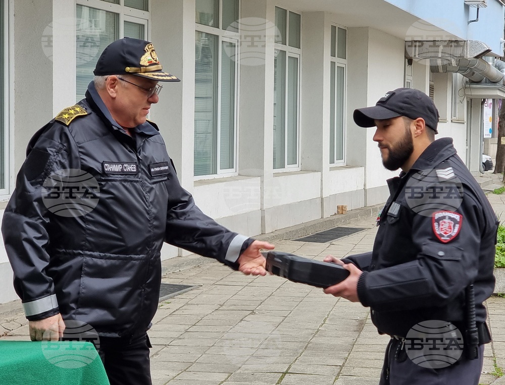 Варна - полиция - оръжия
