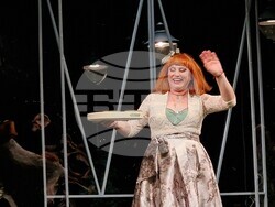 „Етърви“ на Ерик Асус в Сатирата, снимка – Даниел Димитров/ БТА