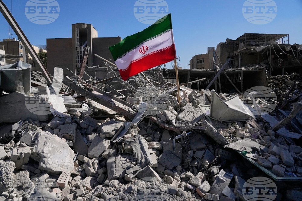 Нови експлозии разтърсиха Техеран; местни медии съобщиха за удари по Събранието на експертите