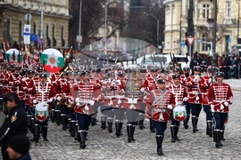 Издигане на националното знаме на България - церемония