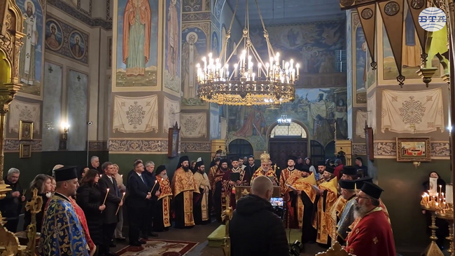 Храмът „Св. Рождество Христово“ е памет и дух, каза Старозагорският митрополит Киприан в град Шипка