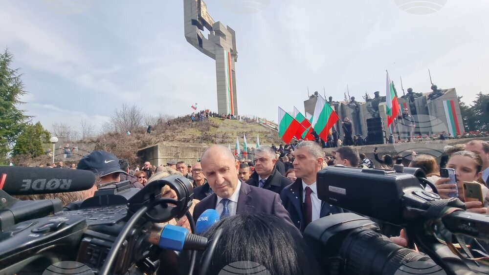 Progressive Bulgaria Leader Radev Says His Coalition Will Win Early Elections And Will Establish Governance with Clear Rules