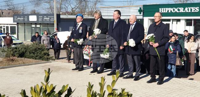 Тараклия отбеляза 148-ата годишнина от Освобождението на България с празнично събитие край паметника на Олимпий Панов