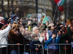 Издигане на националното знаме на България - церемония