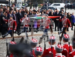Издигане на националното знаме на България - церемония