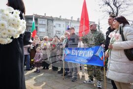 Бургас - Паметник на загиналите в Руско-турската освободителна война - почит