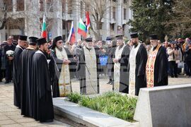 Бургас - Паметник на загиналите в Руско-турската освободителна война - почит