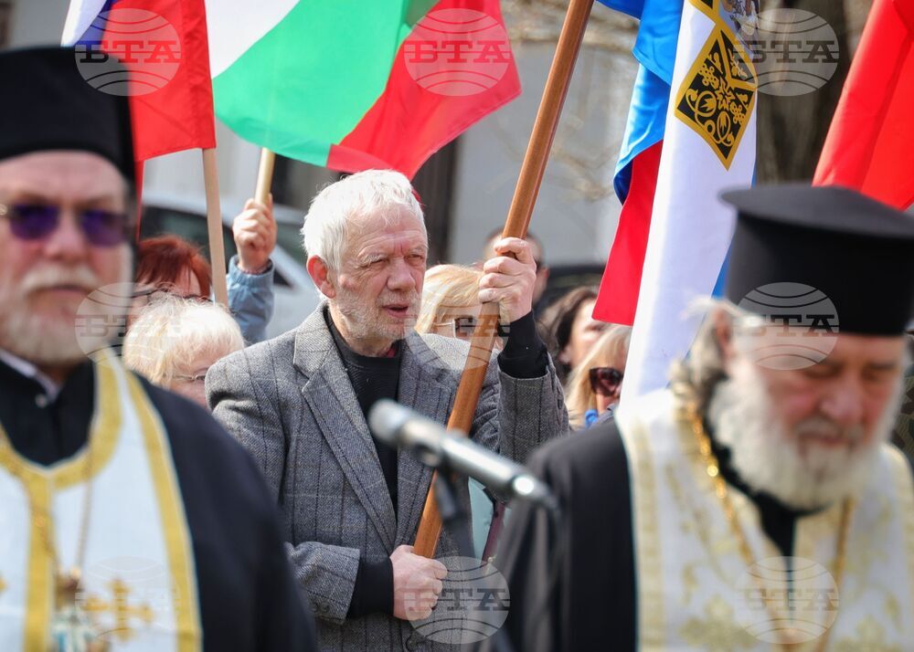 Бургас - Паметник на загиналите в Руско-турската освободителна война - почит