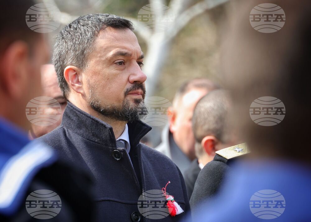 Бургас - Паметник на загиналите в Руско-турската освободителна война - почит