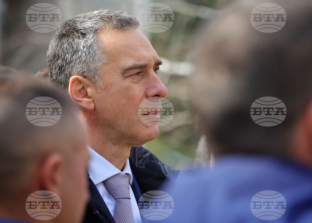 Бургас - Паметник на загиналите в Руско-турската освободителна война - почит