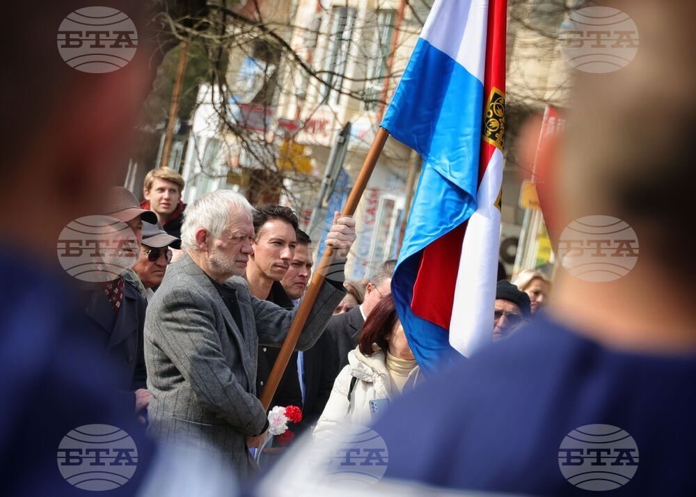 Бургас - Паметник на загиналите в Руско-турската освободителна война - почит