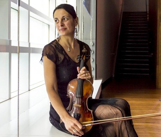 Цигуларката Благомира Липари пред БТА: Бих предложила да се лансира национален проект за електронен каталог на всички български произведения