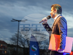 Снимка: Пресцентър Коалиция “Продължаваме Промяната – Демократична България”