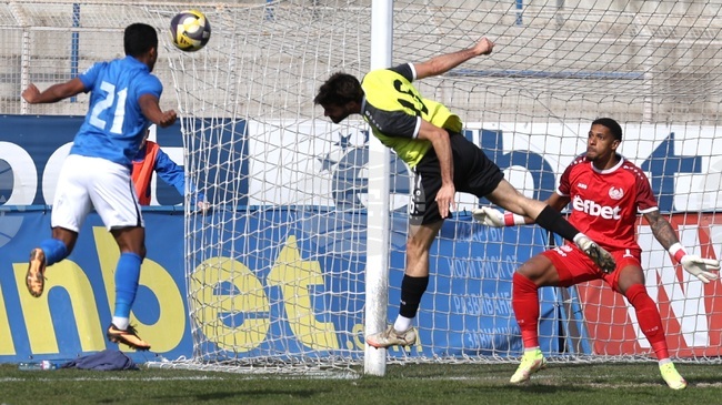 Монтана постигна успех срещу Добруджа