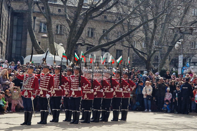 Президенство - Трети март - тържествена смяна на караула