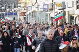 Бургас - Трети март - „В чест на героите“ - шествие