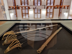 Варна - Музей на Възраждането - изложба на саби от Априлското въстание