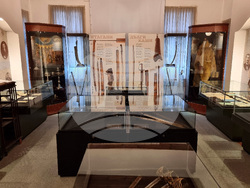 Варна - Музей на Възраждането - изложба на саби от Априлското въстание