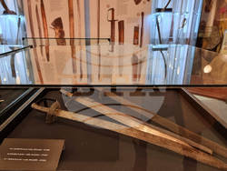 Варна - Музей на Възраждането - изложба на саби от Априлското въстание