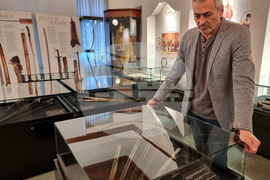 Варна - Музей на Възраждането - изложба на саби от Априлското въстание