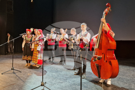 Чехия - българско средно училище “Д-р Петър Берон” - концерт