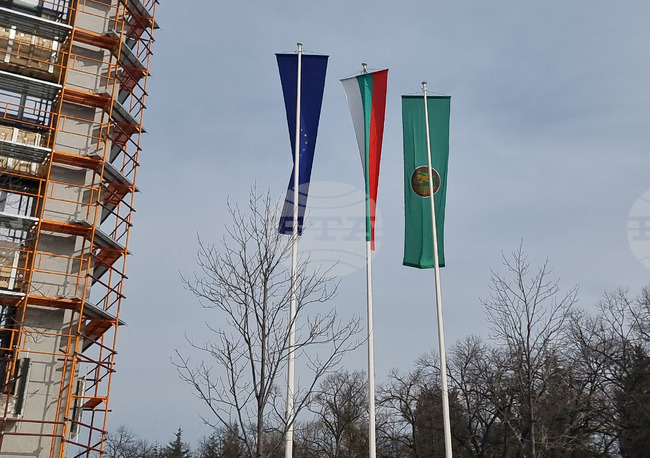 Тържествено беше издигнато националното знаме на Република България в Стара Загора