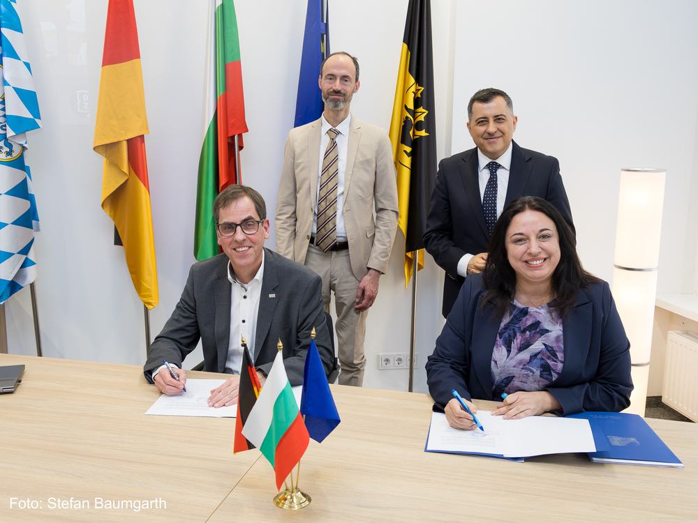 Bulgarian, Bavarian Universities Sign Cooperation Agreements