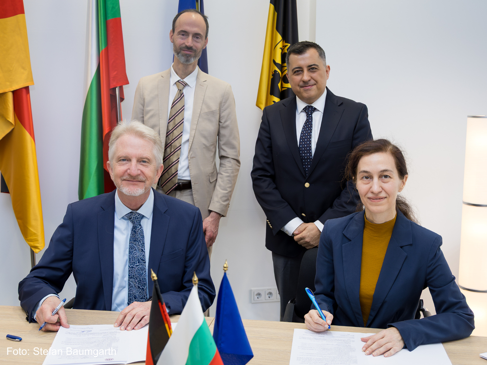 Представители на Техническия университет „Георг Симон Ом“ в Нюрнберг и на УНСС подписаха в Мюнхен Споразумение за сътрудничество