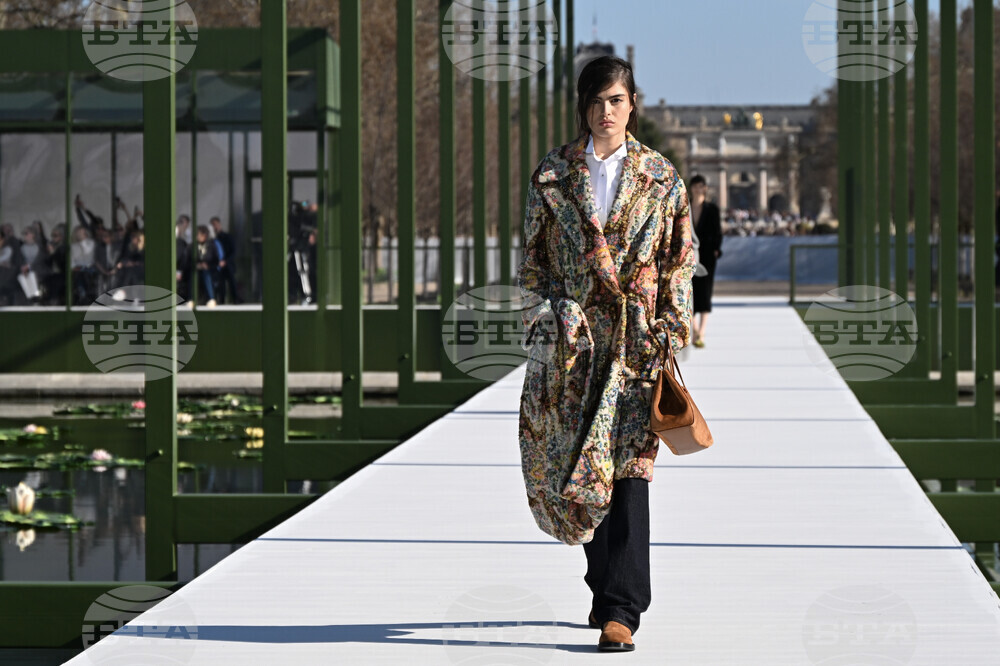 France Fashion Christian Dior F/W 26/27