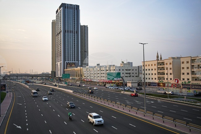 Силите на ОАЕ са свалили 6 ракети и над 130 дрона при нова вълна от ирански удари