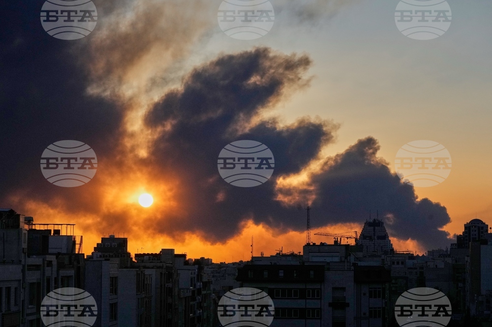 Израел започна нова вълна от удари срещу Техеран; израелската армия съобщи, че изстреляните от Иран ракети намаляват "с всеки изминал ден" 