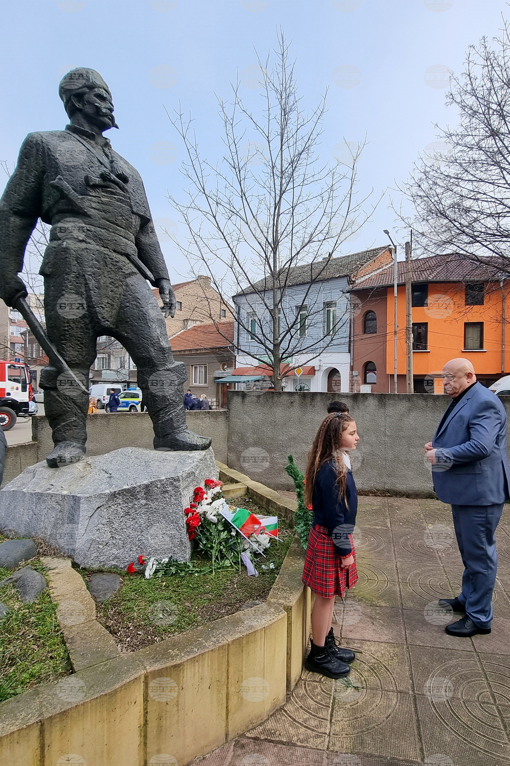 Лом - 3 март - честване