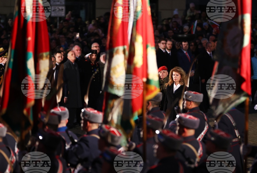 Тържествена заря-проверка по случай 3 март