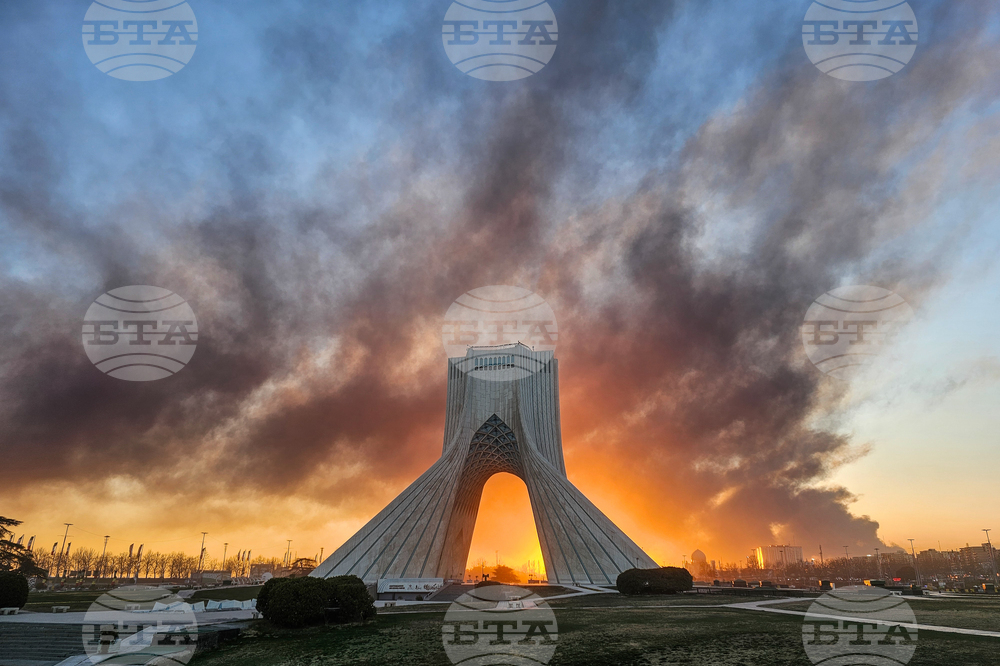 Войната в Близкия изток продължава да е водеща тема в западния печат