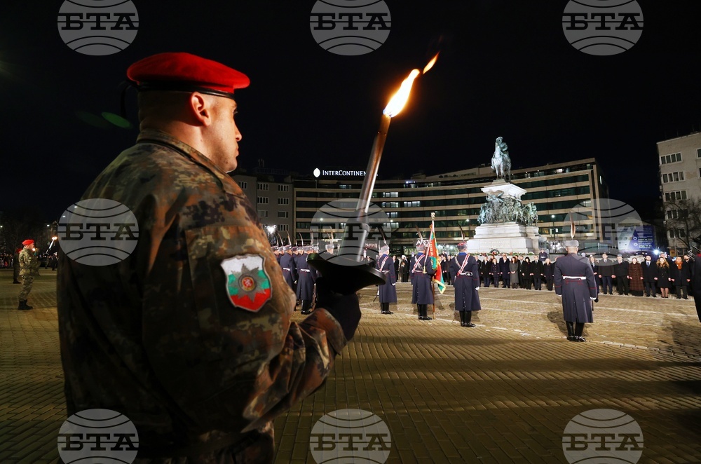 Тържествена заря-проверка по случай 3 март